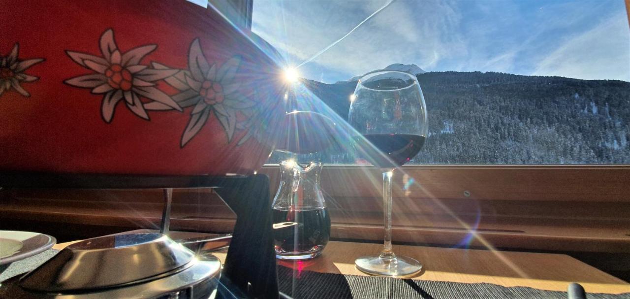 B&B Piz D'Err Tinzen Bagian luar foto