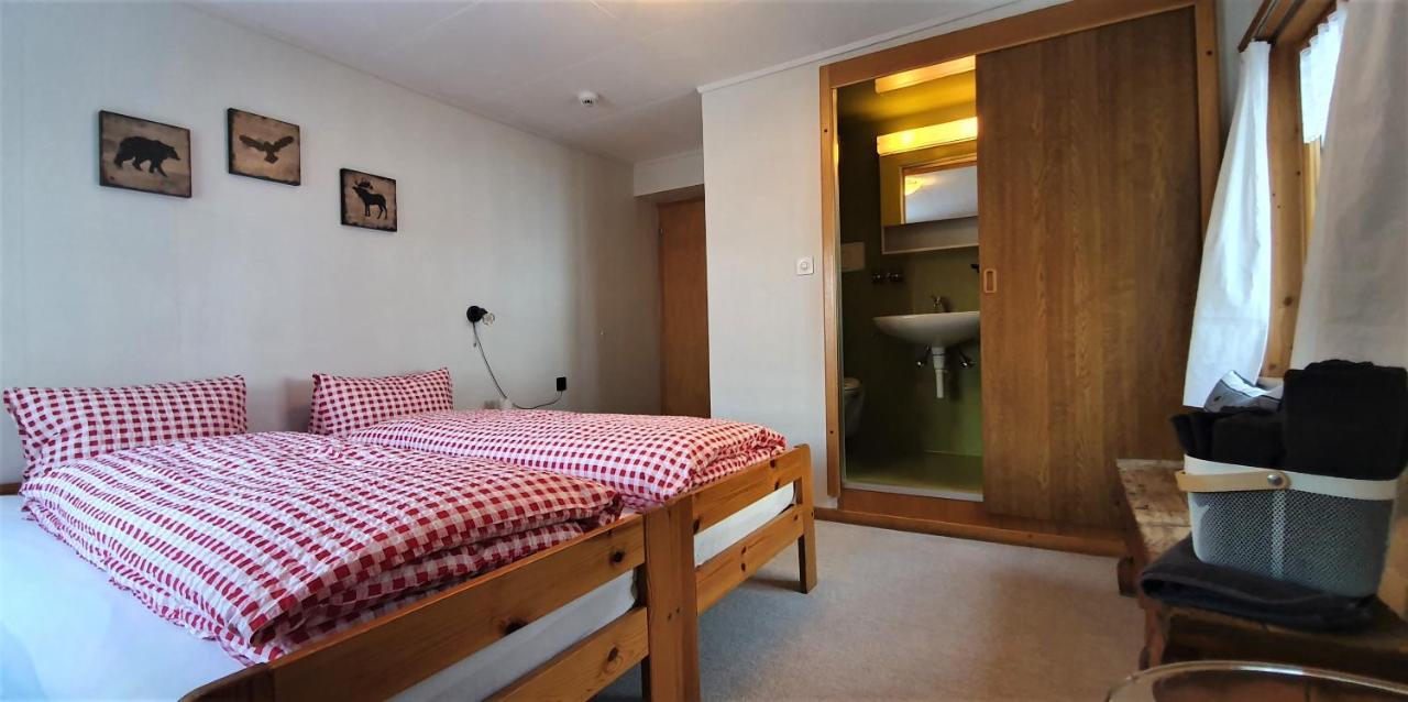 B&B Piz D'Err Tinzen Bagian luar foto